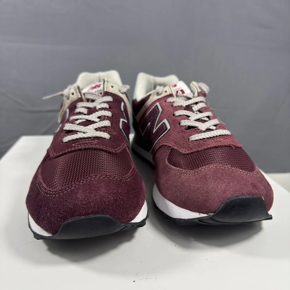 New Balance 574 Classic Mens Size 8.5 Burgundy Suede Mesh Low Top ML574EVM